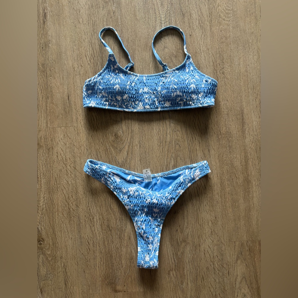 Bikini size M